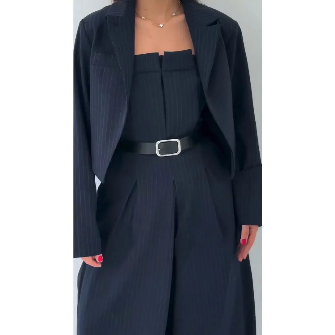 Aritzia | Women's Bustier Set + Jacket – Elegant & Trendy Style