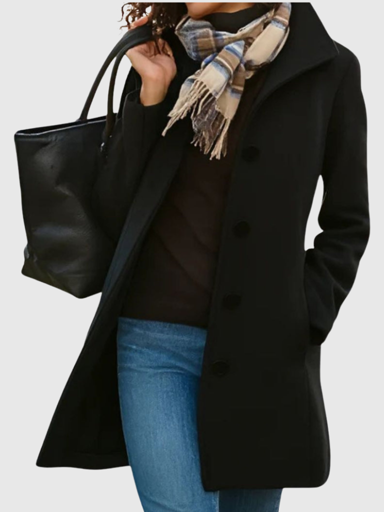 VIVIENNE FLATTERING COAT