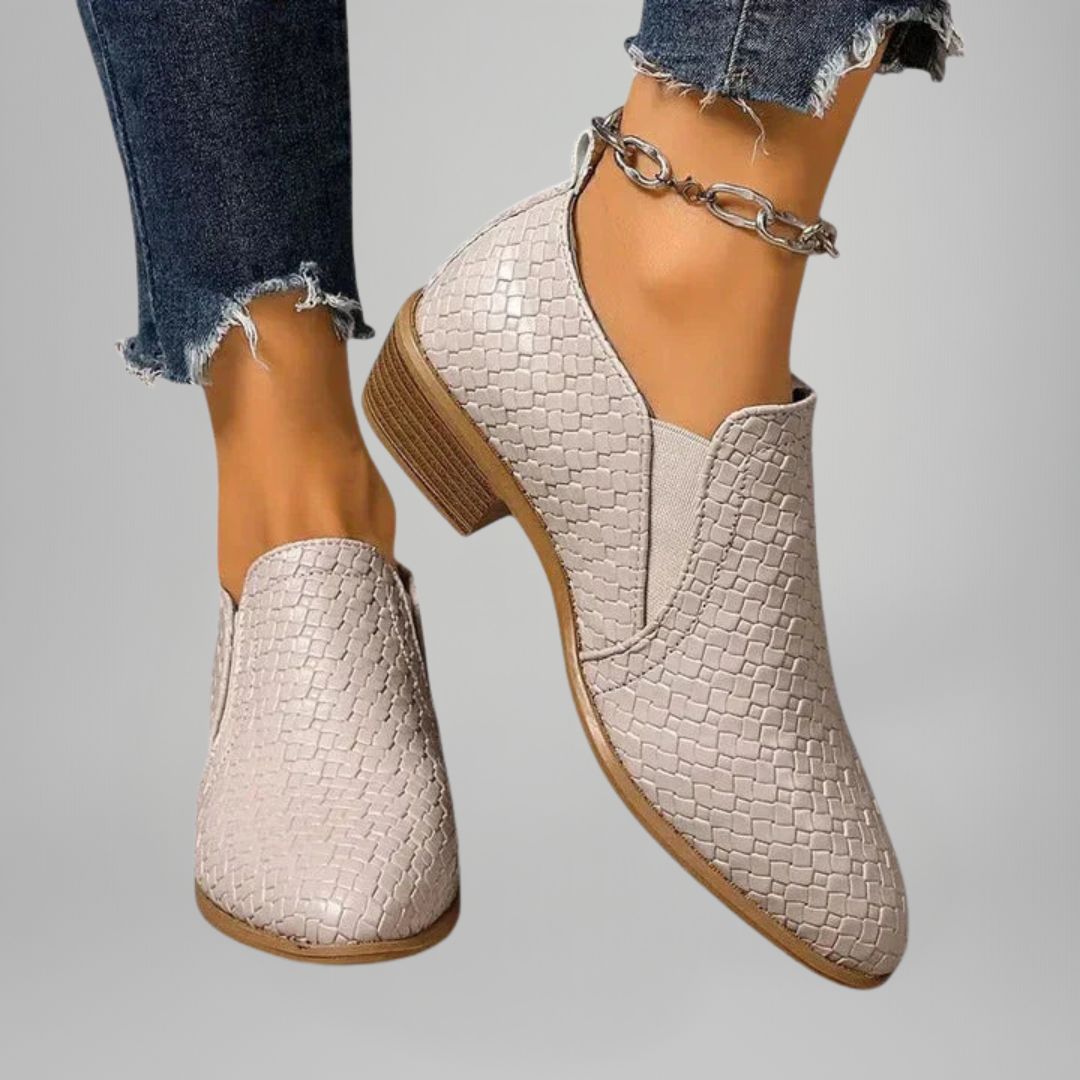 Violeandra | Orthopedic Shoes
