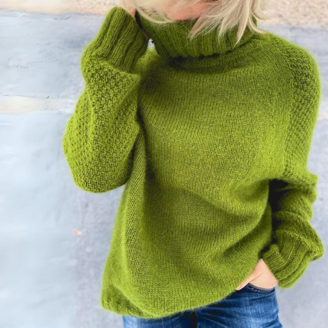 Mia | Elegant Turtleneck Sweater