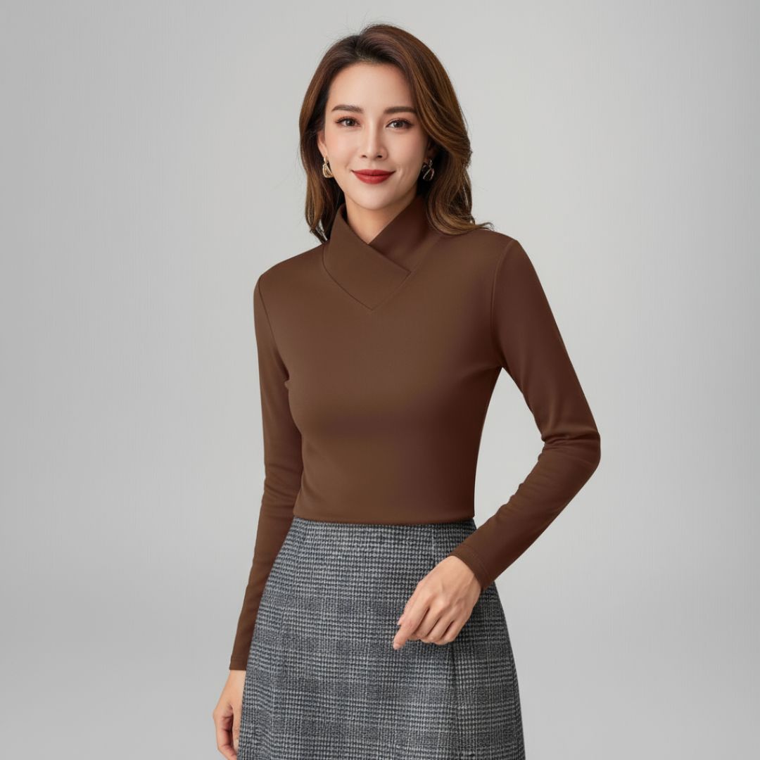 Beverley | Elegant Turtleneck Fit