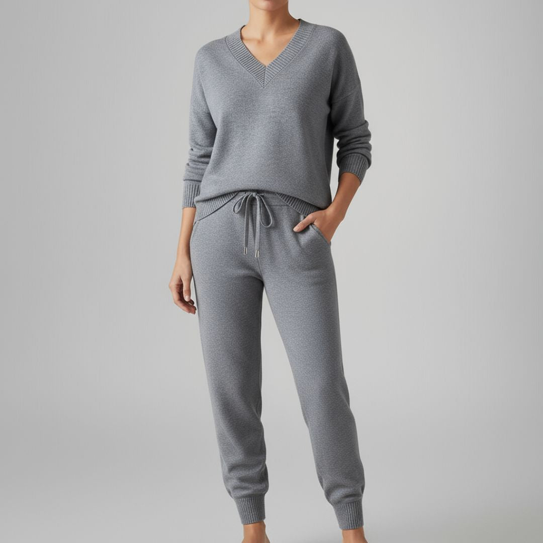 Madie – Two-Piece Set with Long Sleeves