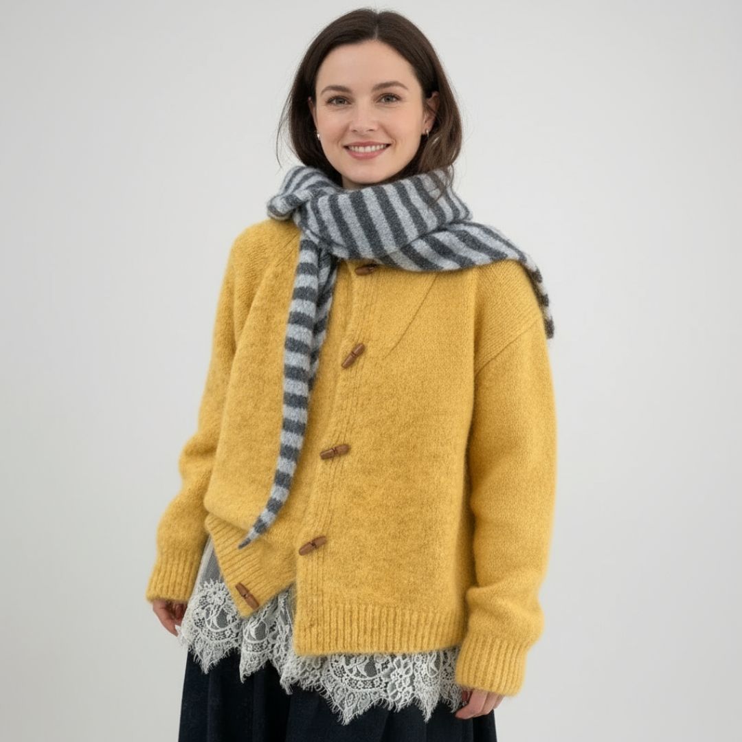 Mira - Knitted Cardigan